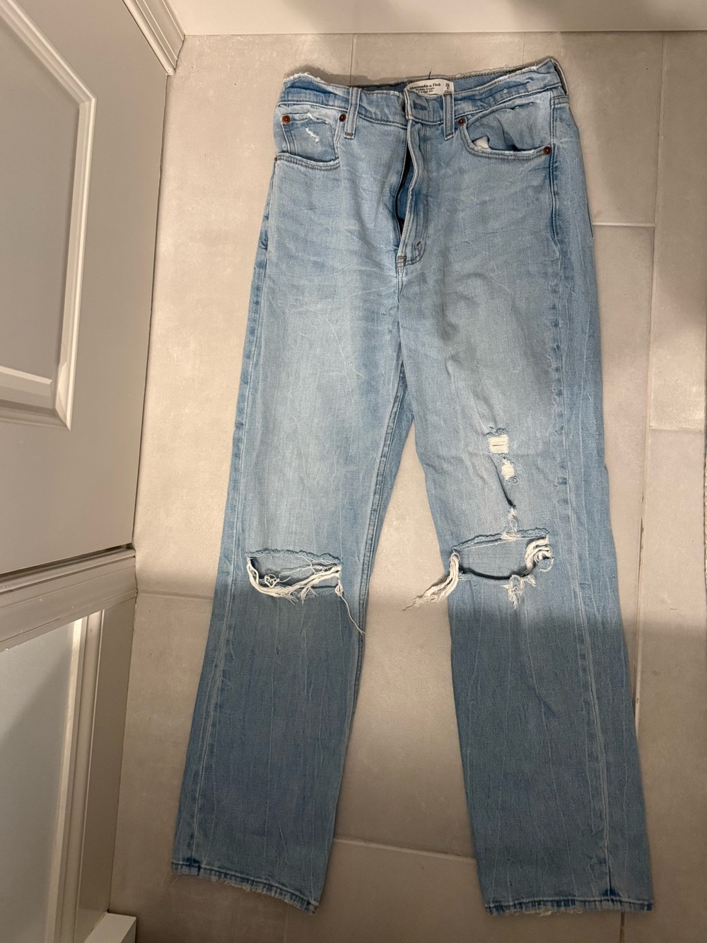 Ankle straight ultra high rise